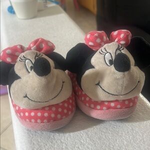 Minnie Mouse Polka Dot Slippers